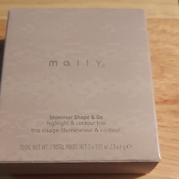 Mally Beauty Highlight & Contour Trio - Picture 2 of 7